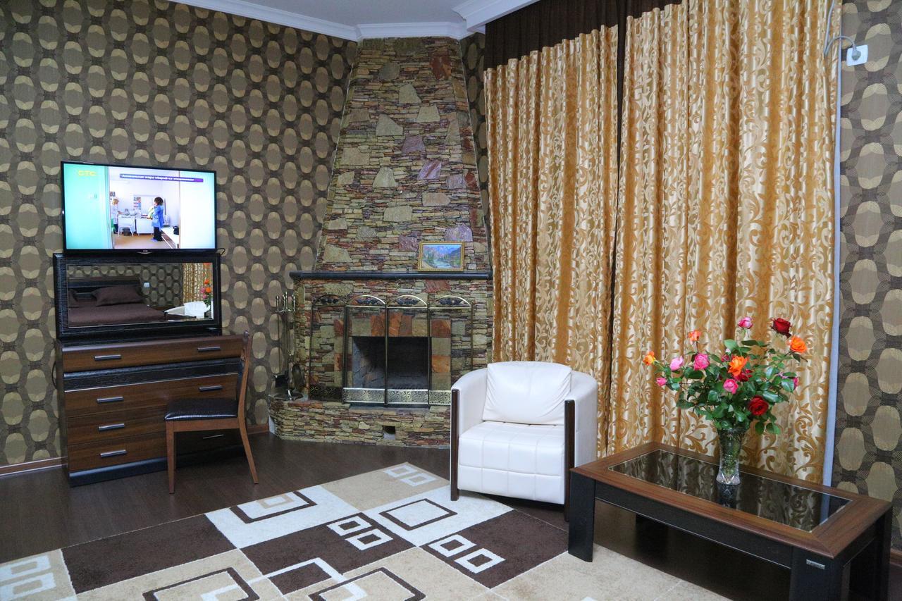Sipehr Hotel تشكالوفسك المظهر الخارجي الصورة