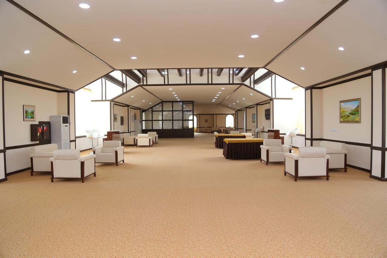 Sipehr Hotel تشكالوفسك المظهر الخارجي الصورة